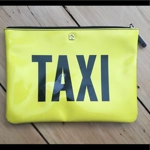 Taxi Kate Spade wallet clutch